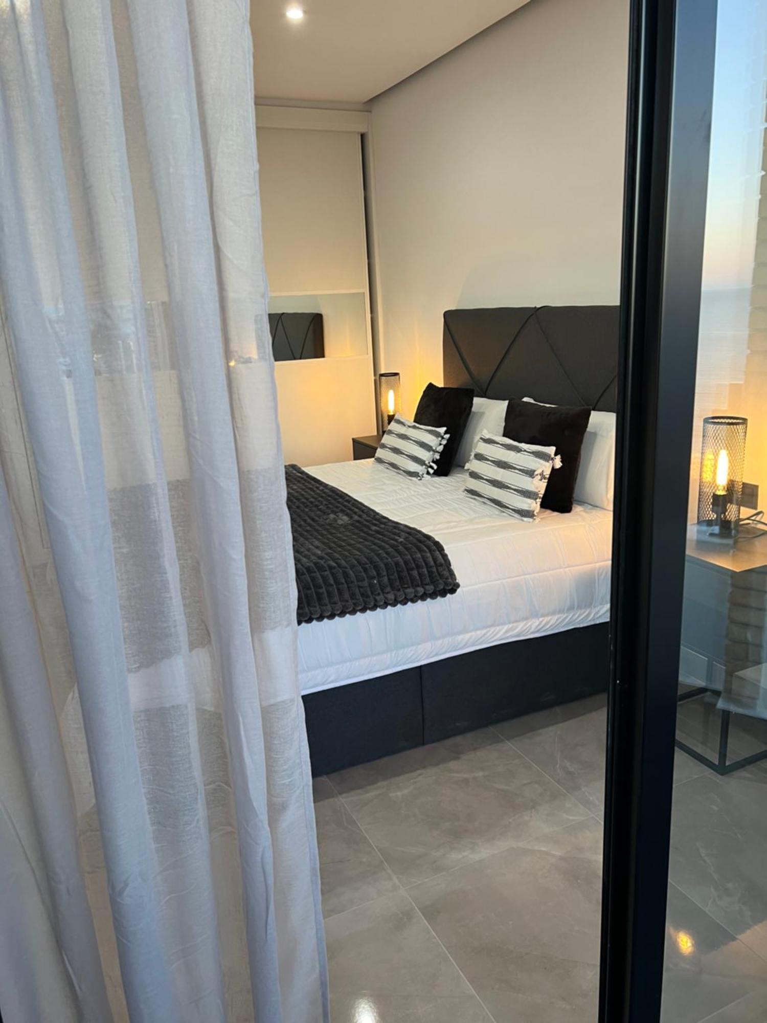 Apartamento Ronda III Fuengirola Ngoại thất bức ảnh