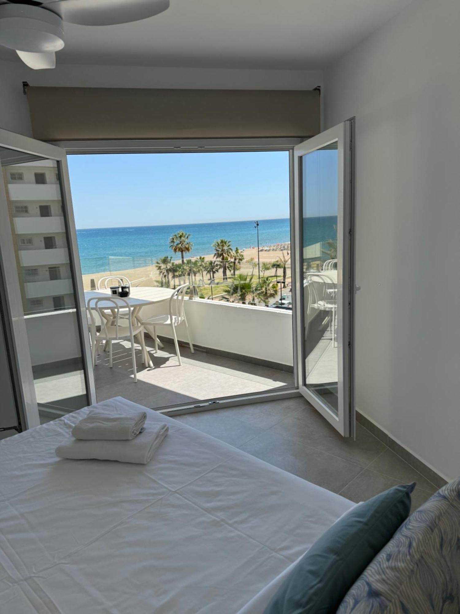 Apartamento Ronda III Fuengirola Ngoại thất bức ảnh